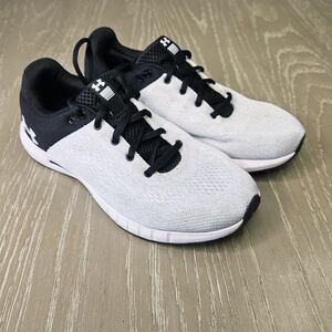 Under Armour Micro G Pursuit Gray / Black Women's Running Shoes Sz 8